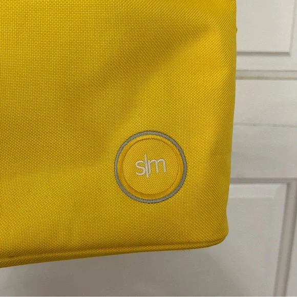 COPY - Simple Modern Reusable Insulated Blakely Lunch Bag - Picture 2 of 8